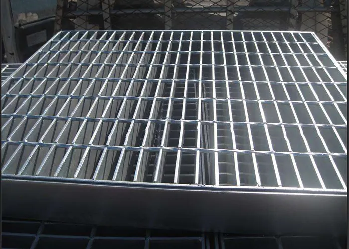 Welded grating close-up at diagonal angle; clean framing